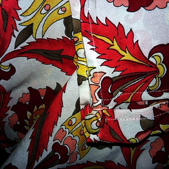 Diane Von Furstenberg 100% silk button up Vintage Sz L - Picture 5 of 6